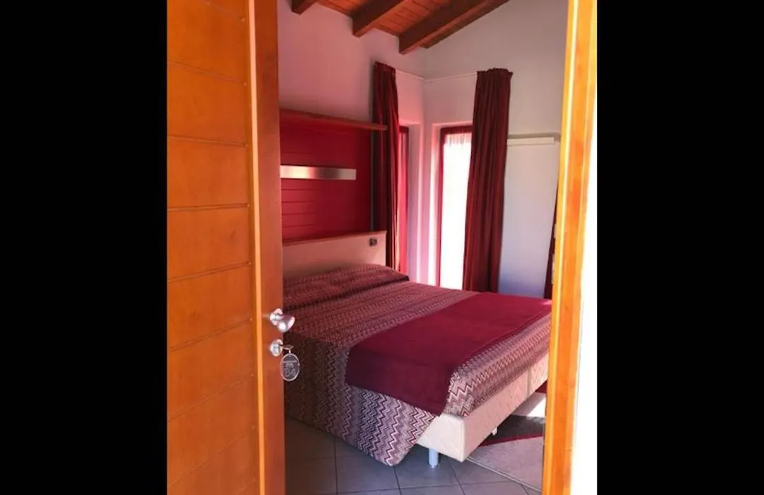 Room In Guest Room - Alba Village Hotel Double Room-1