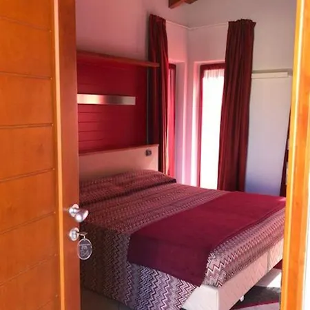Room In Guest Room - Alba Village Hotel Double Room-2
